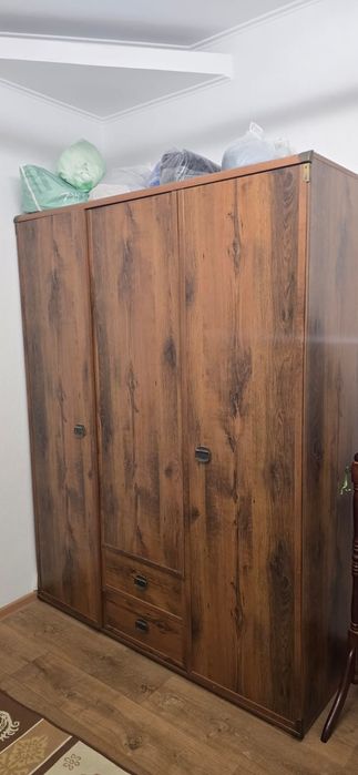 продается шкаф б/у