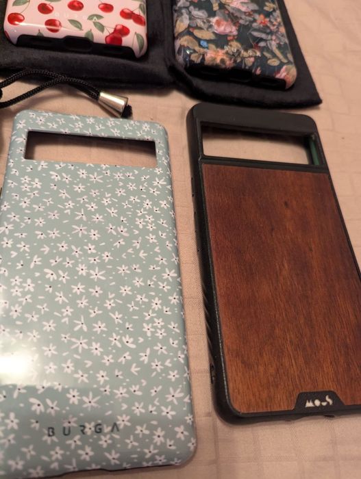 Кейсове Google Pixel 7A и 7 на BURGA