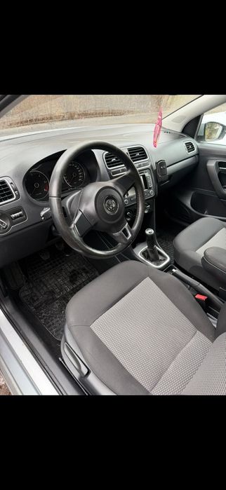 VOLKSWAGEN Polo 2011 — imagine 4