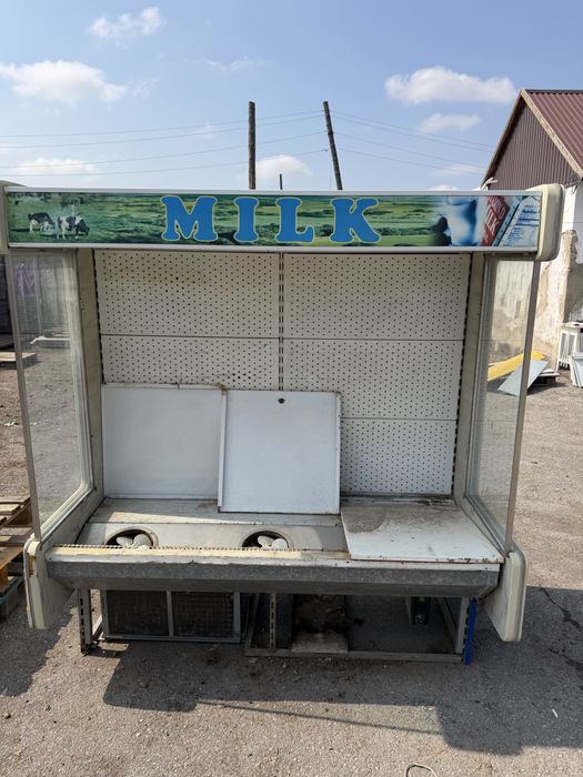 В продаже холодильники