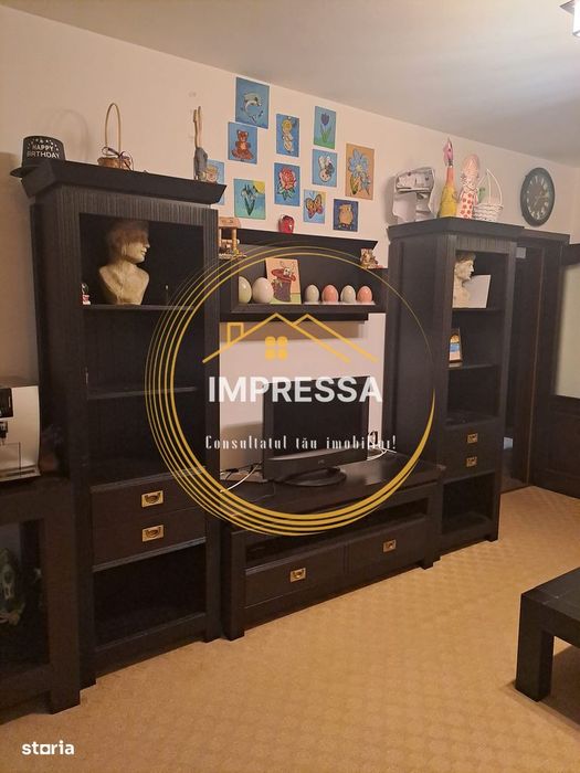 Se vinde apartament 3 camere etaj 3 zona 0 Suceava 122.000euro neg