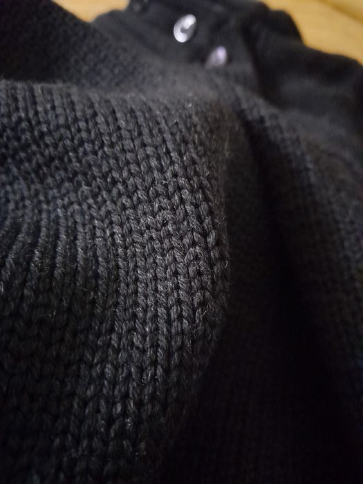 Pulover KM, lana virgina,36-38, 90 lei