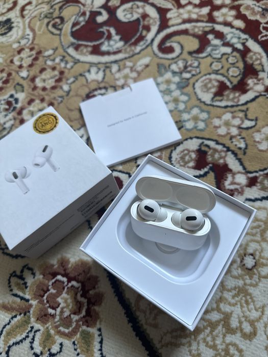 AirPods Pro новый