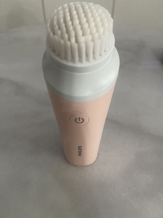 Perie faciala Philips VisaPure mini ca noua cutie incarcator