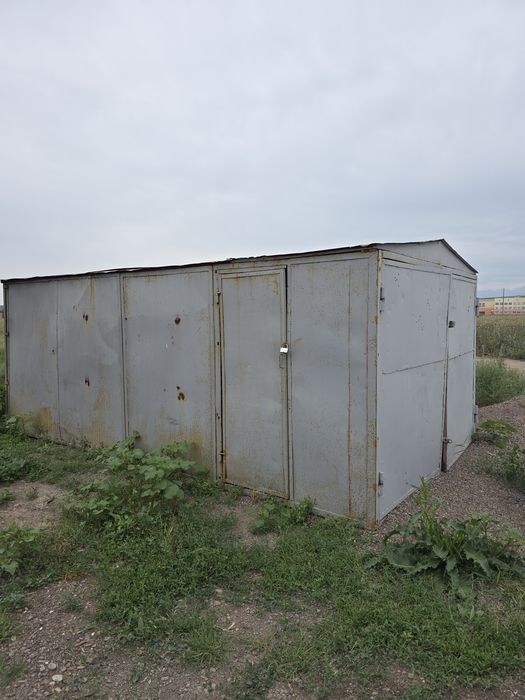 Гараж стройка сарай