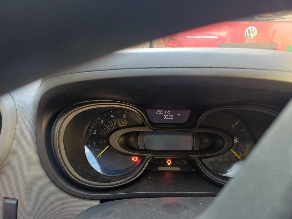 Renault trafic 1.6tdi