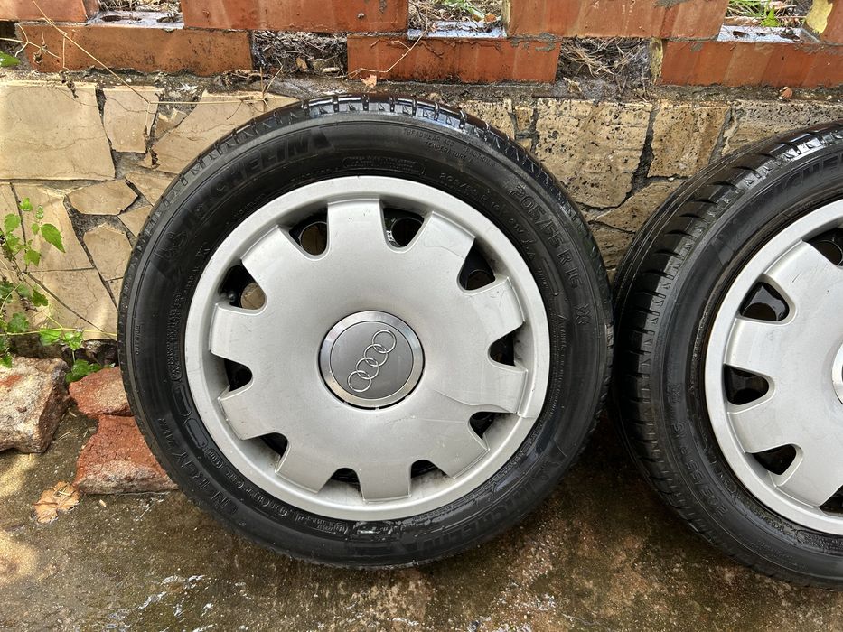 Метални джанти с гуми