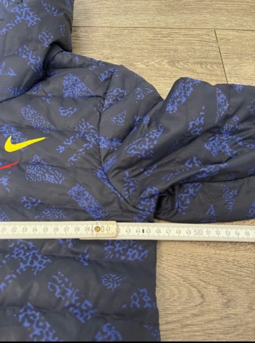 Geaca Nike cu puf S