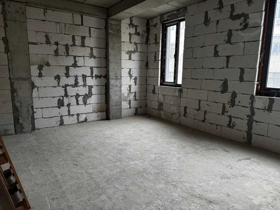 Срочно Продается 3х Комнатная 100м2 Паркентский Мирзо Улугбекский р-н