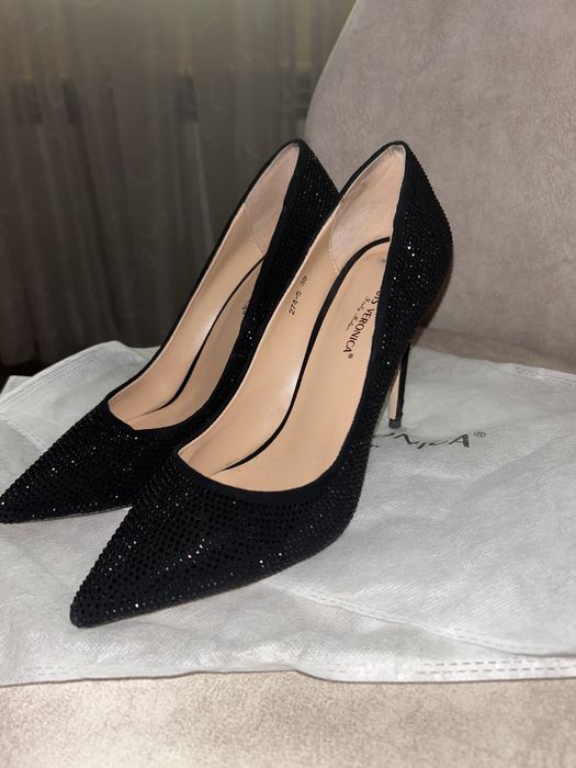 Официални обувки