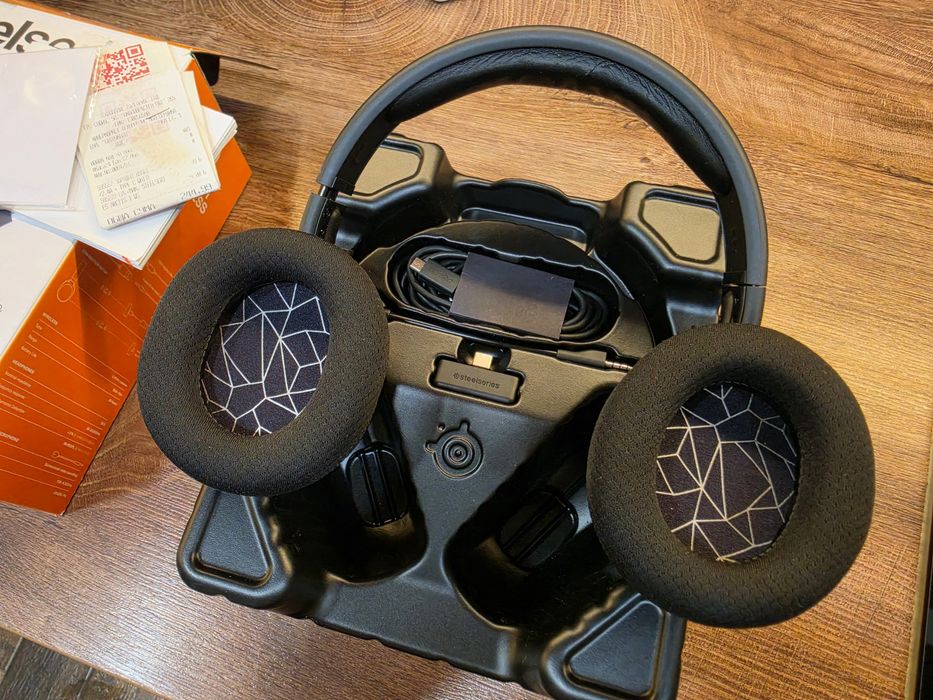 Геймърски слушалки SteelSeries Arctis 1 Wireless