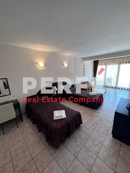 Дава се под наем Ателие в Бургас, Сарафово - 16 кв.м за 214.2 € - Снимка #1