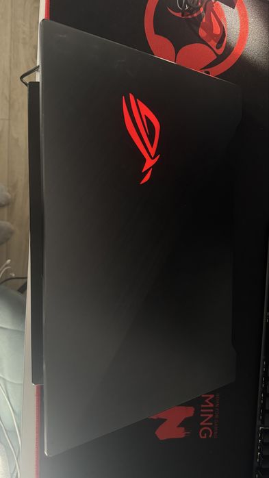 Asus rog strix II 17”
