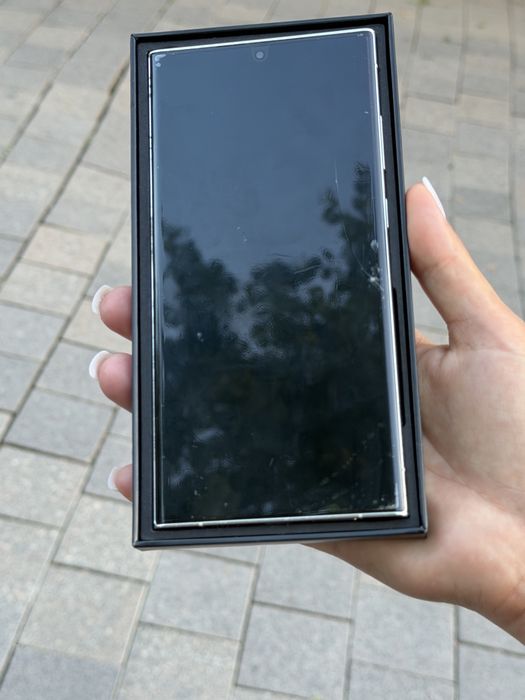 Samsung S23 ultra 512гб