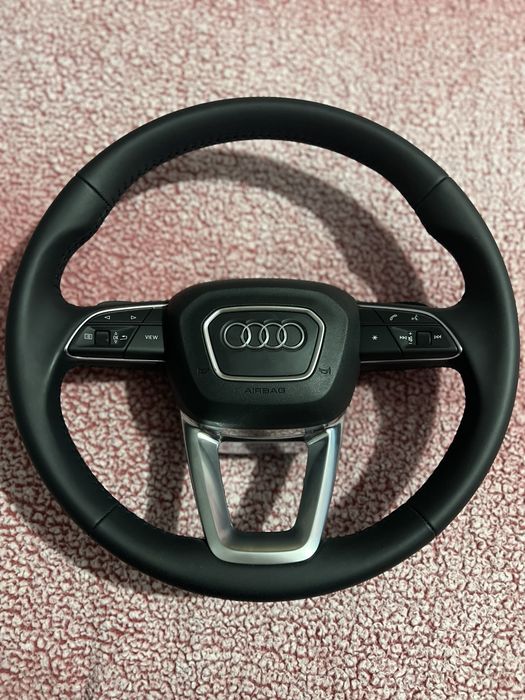 Audi Q7 4M волан