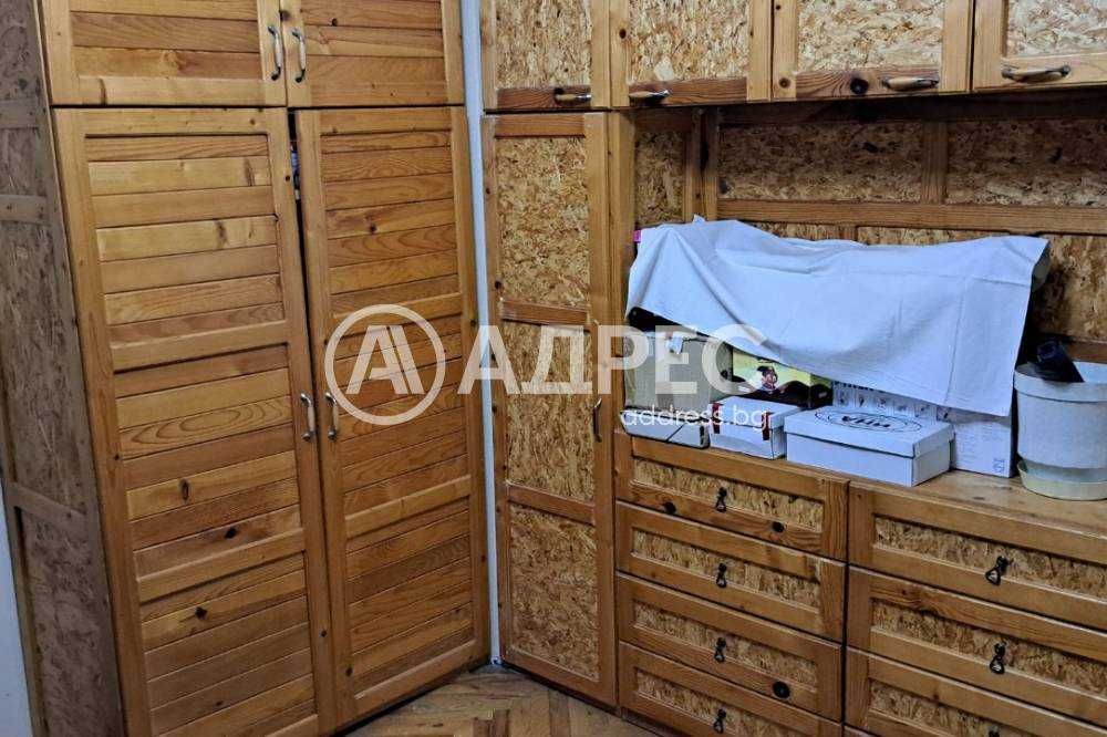 Продава се Двустаен апартамент в Разград, Орел - 60 кв.м за 1003 €/кв.м - Снимка #8