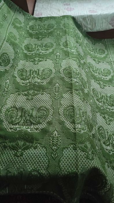 Тъкано вълнено покривало за спалня /килим