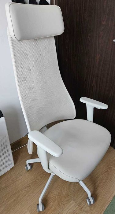 Икеа офис стол Ikea Jarvfjallet на един месец в гаранция