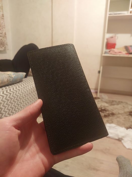 Продам кошелёк LV СРОЧНО