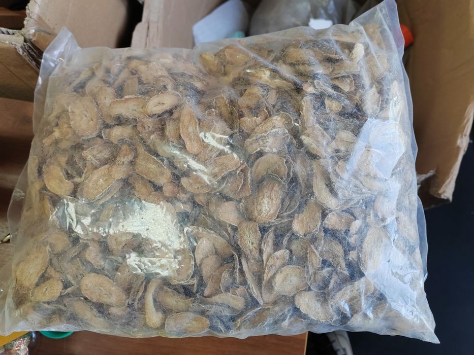 Мака Перуанская сухой корень.