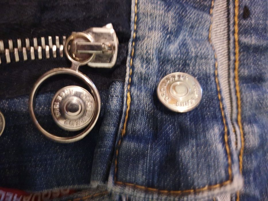 Blugi Dsquared2 Originali albastri marimea 48 s74lb0114