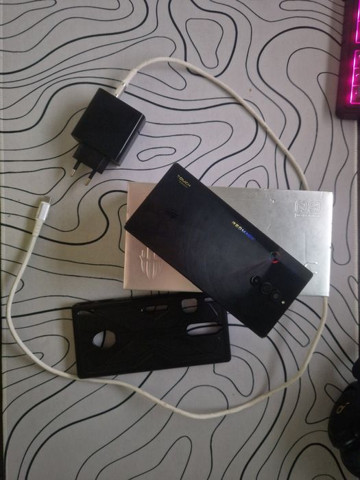 Nubia redmagic 8s pro 256/12