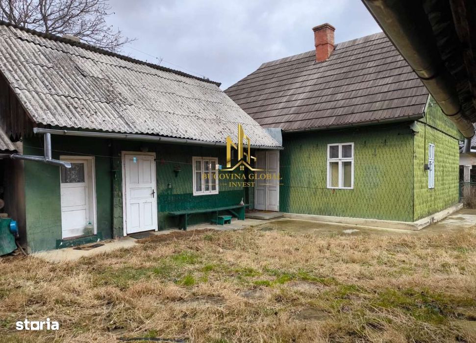 Casă cu teren 2.414 mp în Putna –  drum asfaltat, aproape de pădure