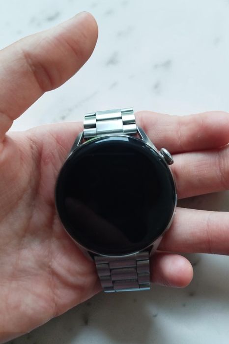 Huawei Watch 3 – Pachet Complet + 3 carcase