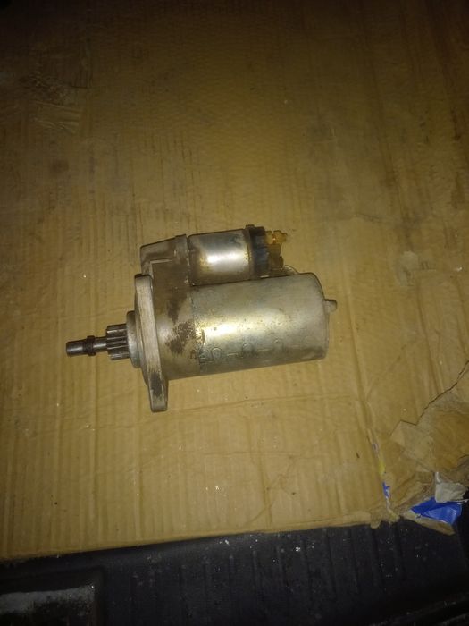 Продаётся блок предохранитель и стартер