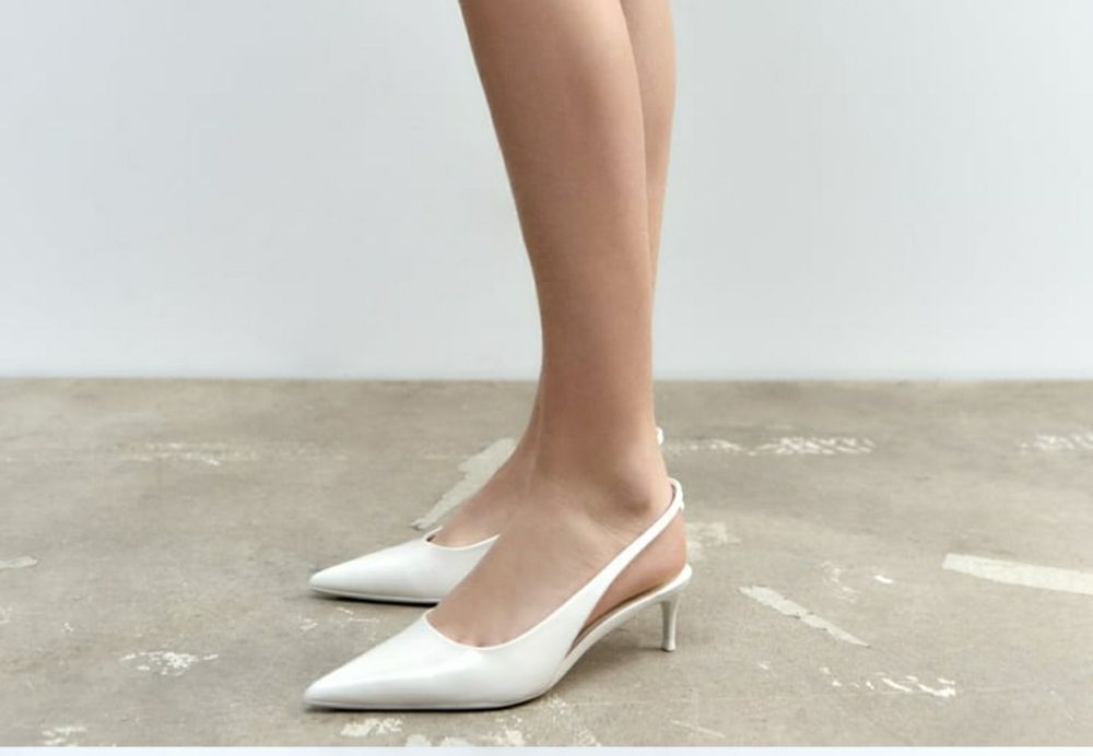 Обувки ZARA на ток с отворена пета