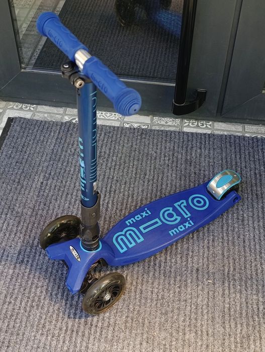 Оригинал micro maxi самокат в идеальном состоянии
