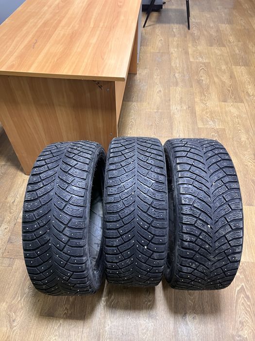 Продам Michelin 225/45/17 2020 год