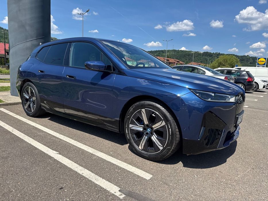 bmw ix40 ' Auto, moto si ambarcatiuni ' OLX.ro