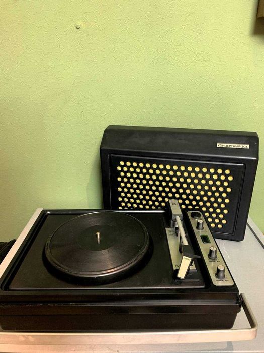 Проигрыватель КОНЦЕРТНЫЙ 304