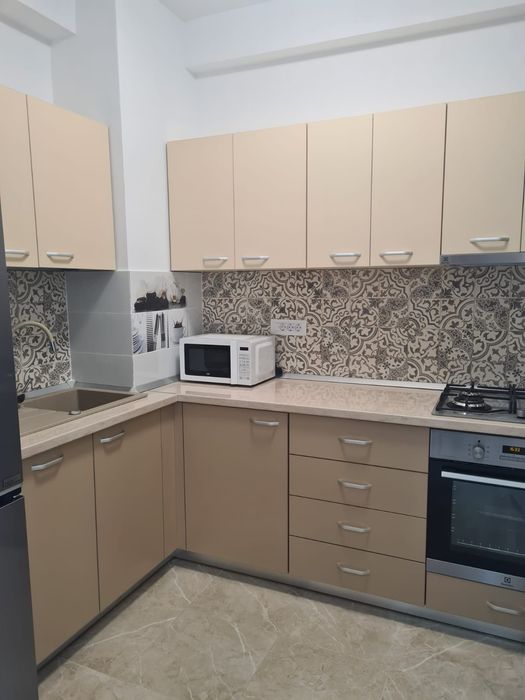 Se inchirieaza studio Constanta
