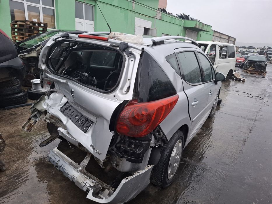 Dezmembrez Peugeot 207 - 1 (facelift) (2009 - 2013), 1.6 hdi 9H01, manual, 9H01