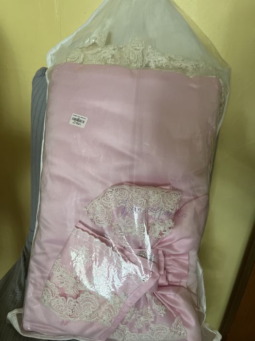 Продам конверт на девочку