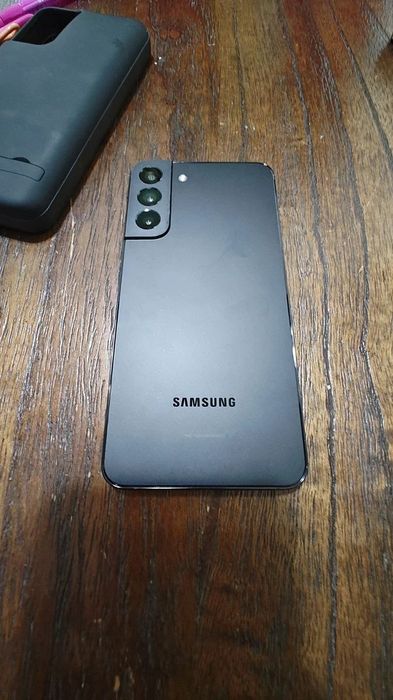Samsung Galaxy S22+ 128 gb bor Uzimi telim garantiya beraman
