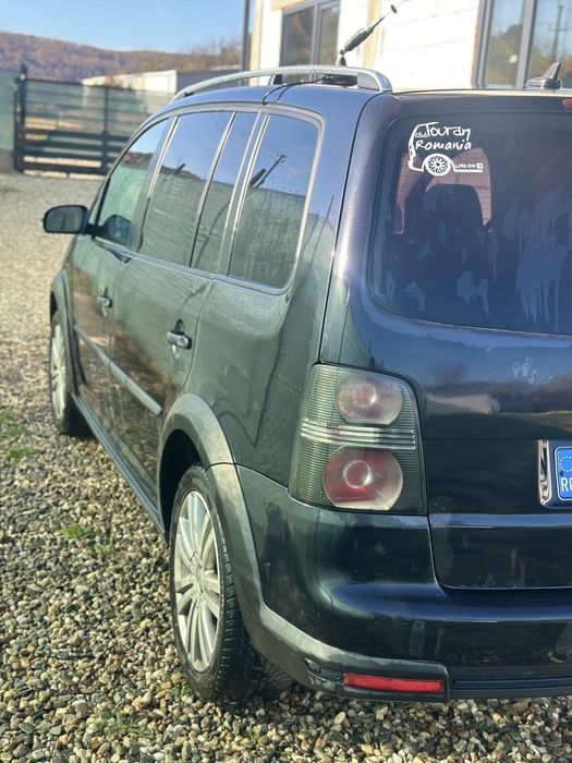 Volkswagwen Cross Touran, motor 2.0 170 CP, 2008