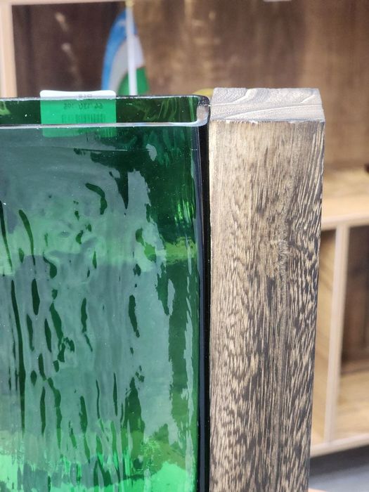 Стильная декоративная ваза для оформления интерьера
940 г · 10 см · 10