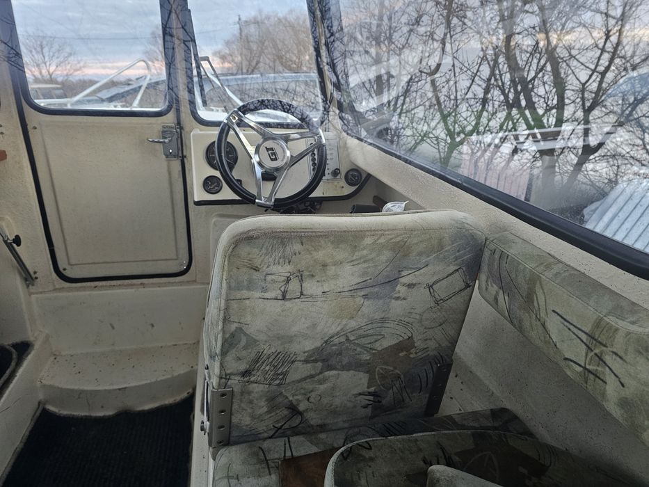 Barcă cu motor honda