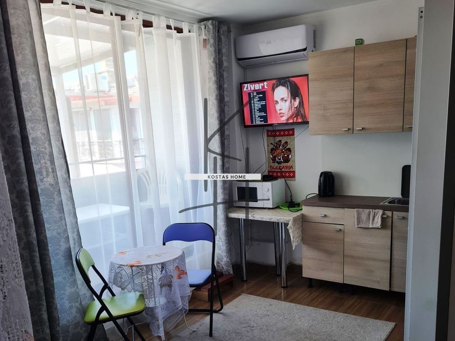 Продава се Четиристаен апартамент в Варна, Център - 116 кв.м за 2319 €/кв.м - Снимка #3
