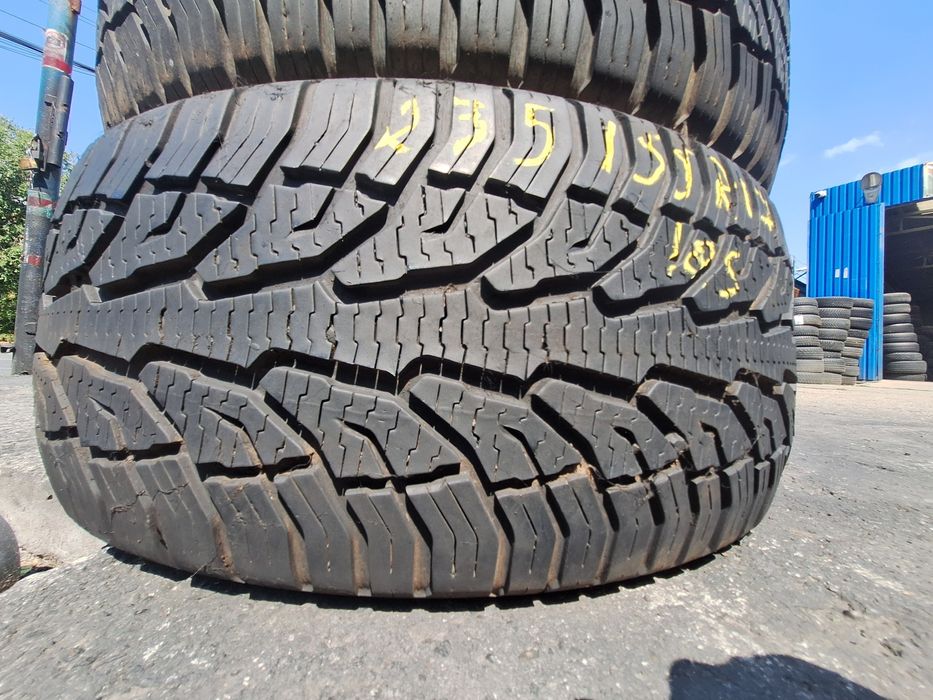 2 anvelope allseasons 235/55r17 Uniroyal dot 2018