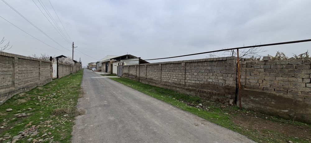 Продаю дом с участком