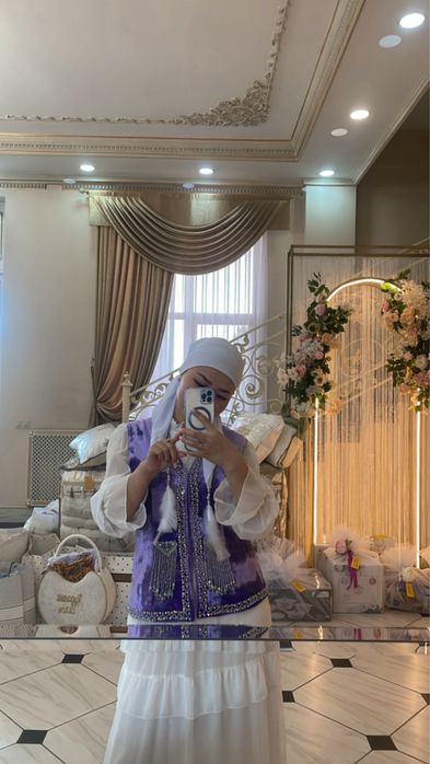 Продам кажекей и платье