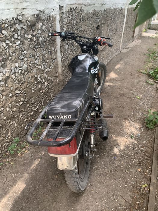 Продам яки 200куб