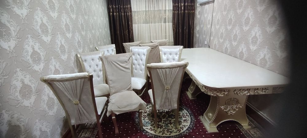 Стол стул сотилади