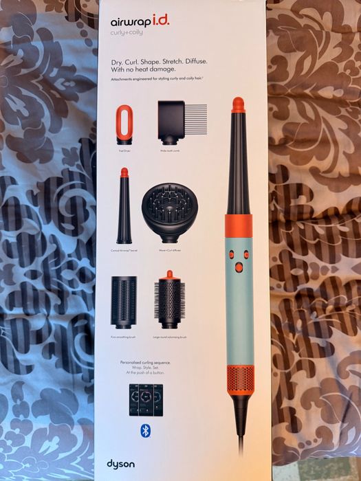 Dyson air wrap i.d HS08