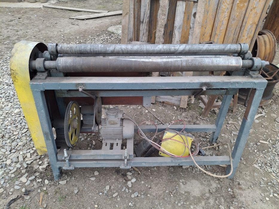 Masina de roluit tabla 110 mm
3500 lei SUCEAVA 0741924669