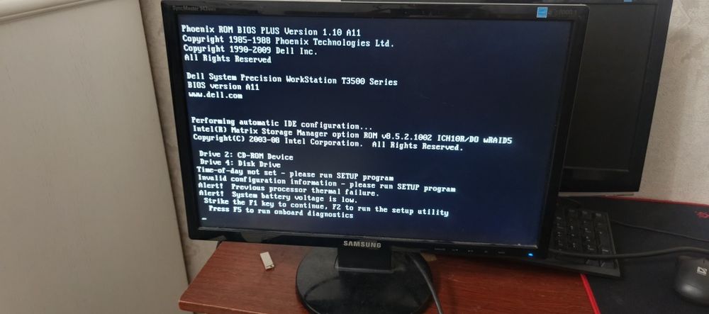 Монитор 19 дюймов Самсунг